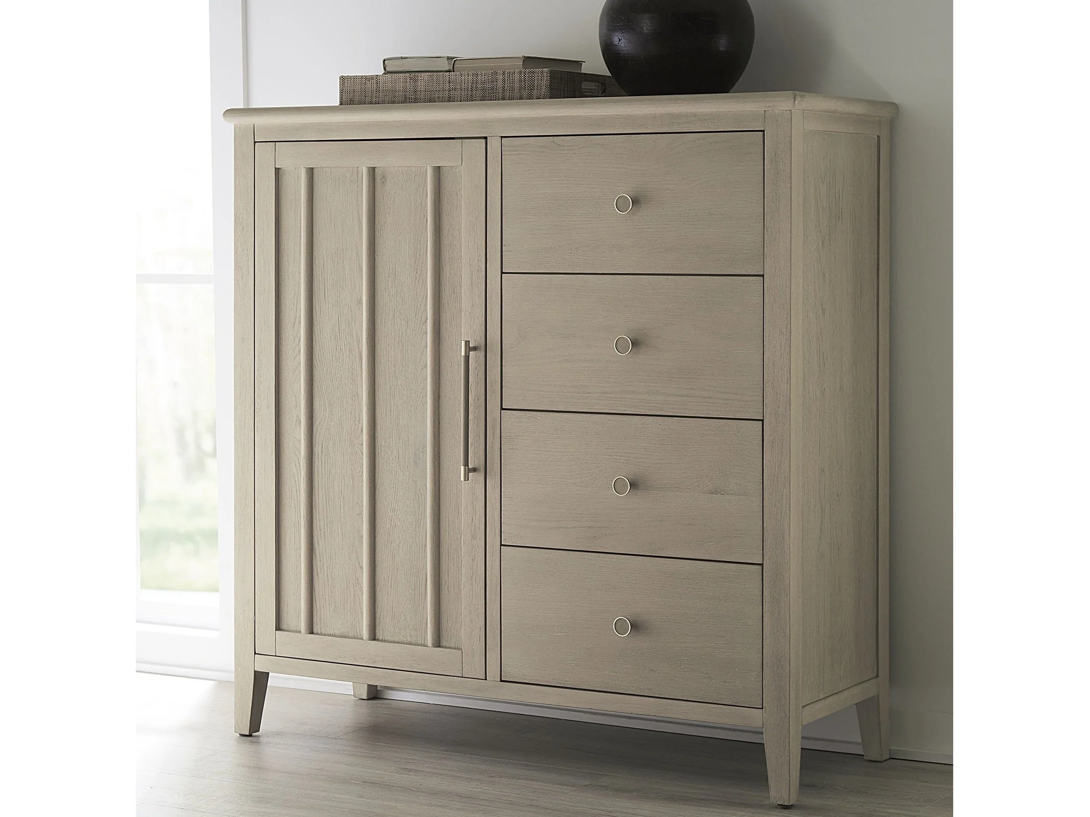 Camden Six Drawer One Door Oak Wood Chest in Chai