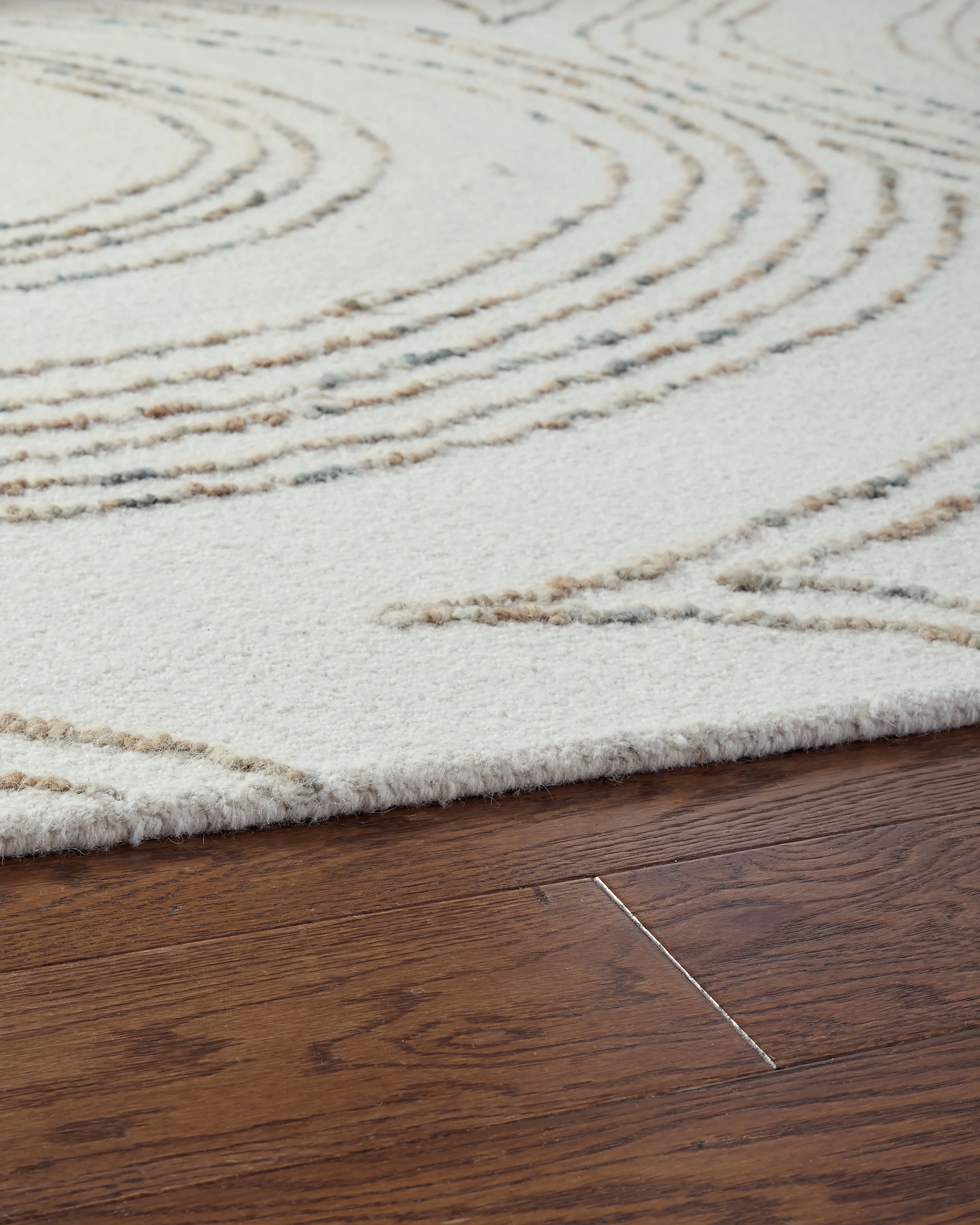 Deenbury Ivory/Green/Brown Medium Rug - Image 3