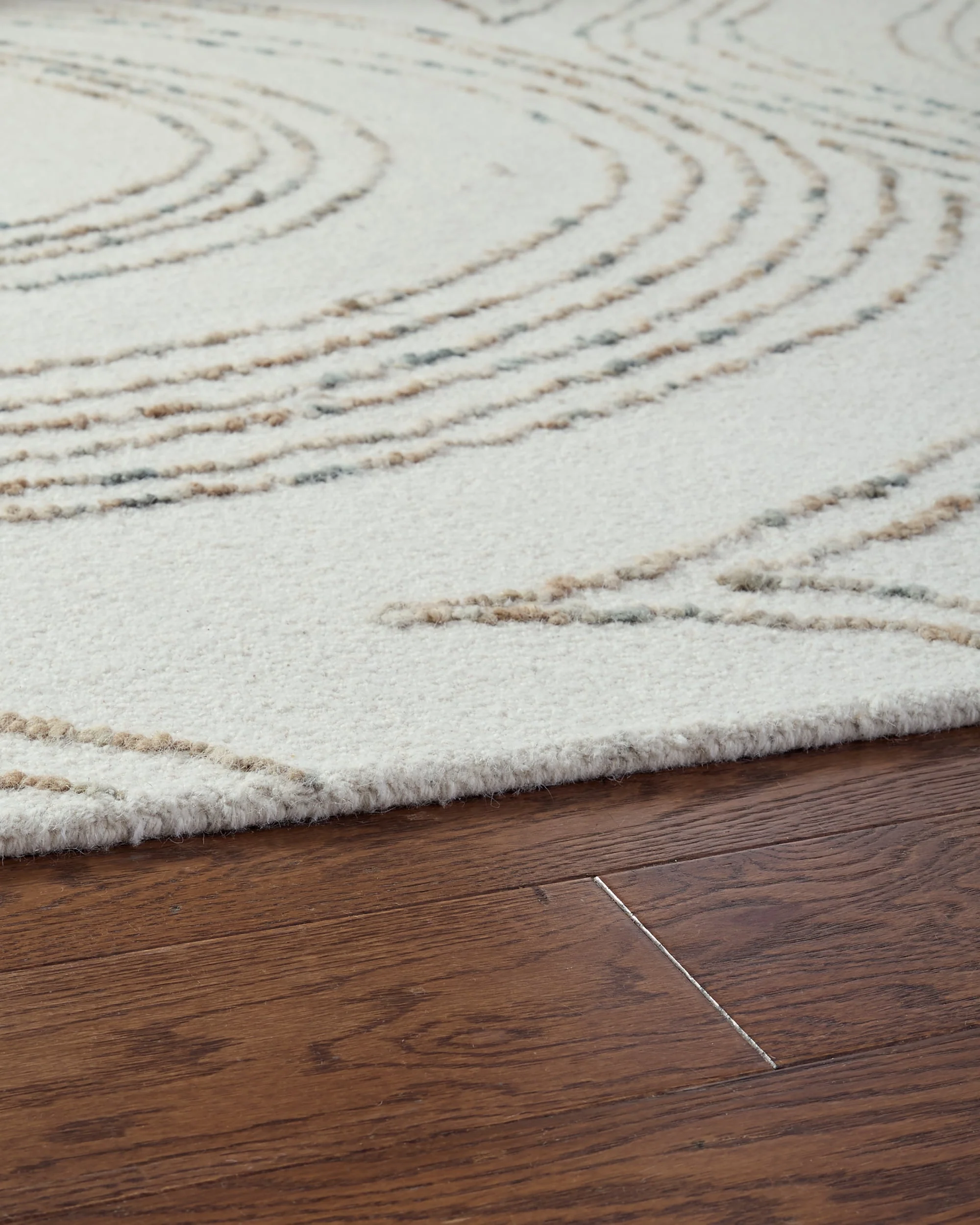 Deenbury Ivory/Green/Brown Medium Rug - Image 7
