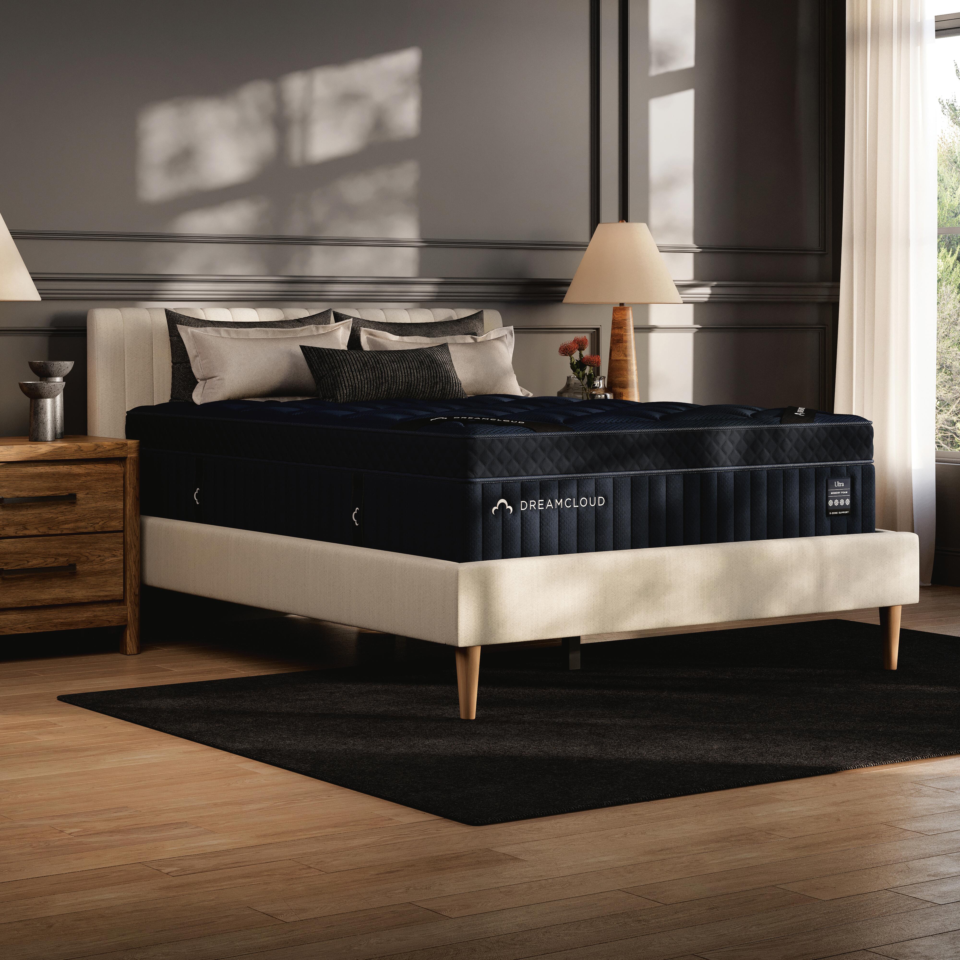 Dreamcloud Ultra Memory Foam White Full Mattress - Image 2