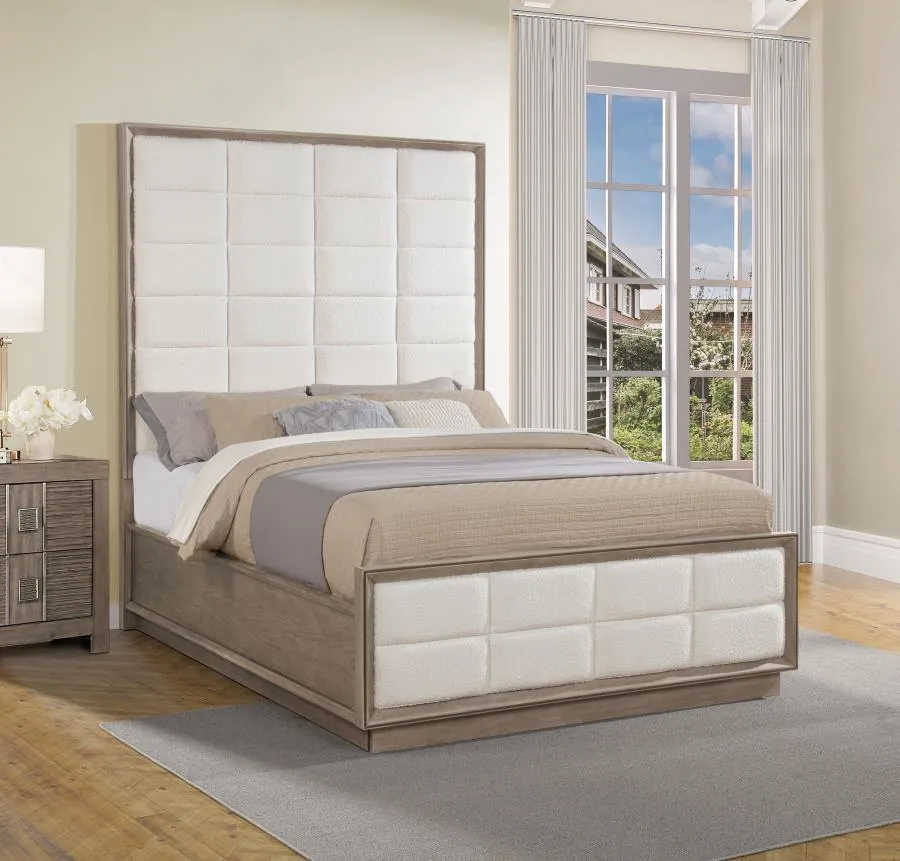 Durango Washed Oak 77-inch Queen Panel Bed