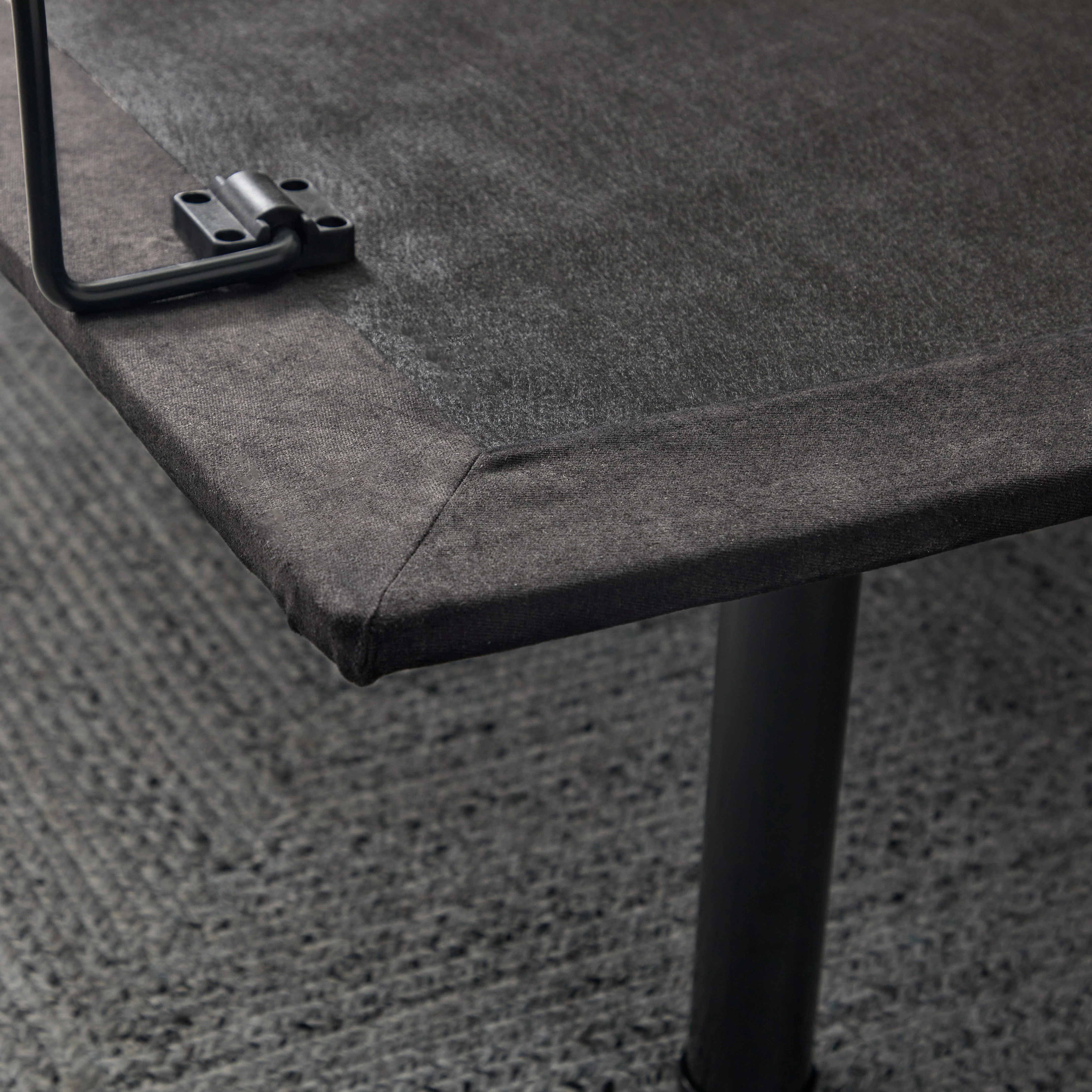 E255 Charcoal Split Cal King Adjustable Bed Base - Image 6