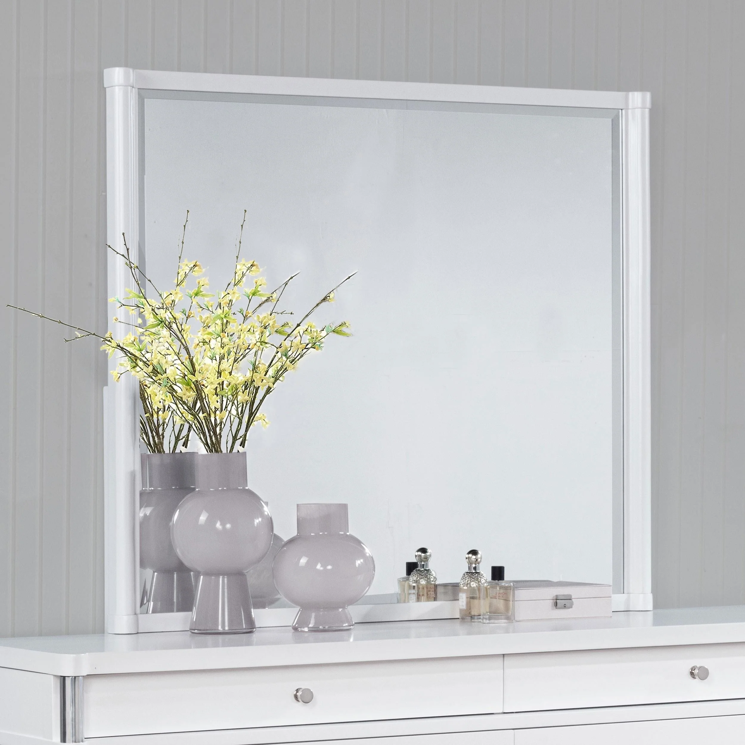 Gracemont White Dresser Mirror