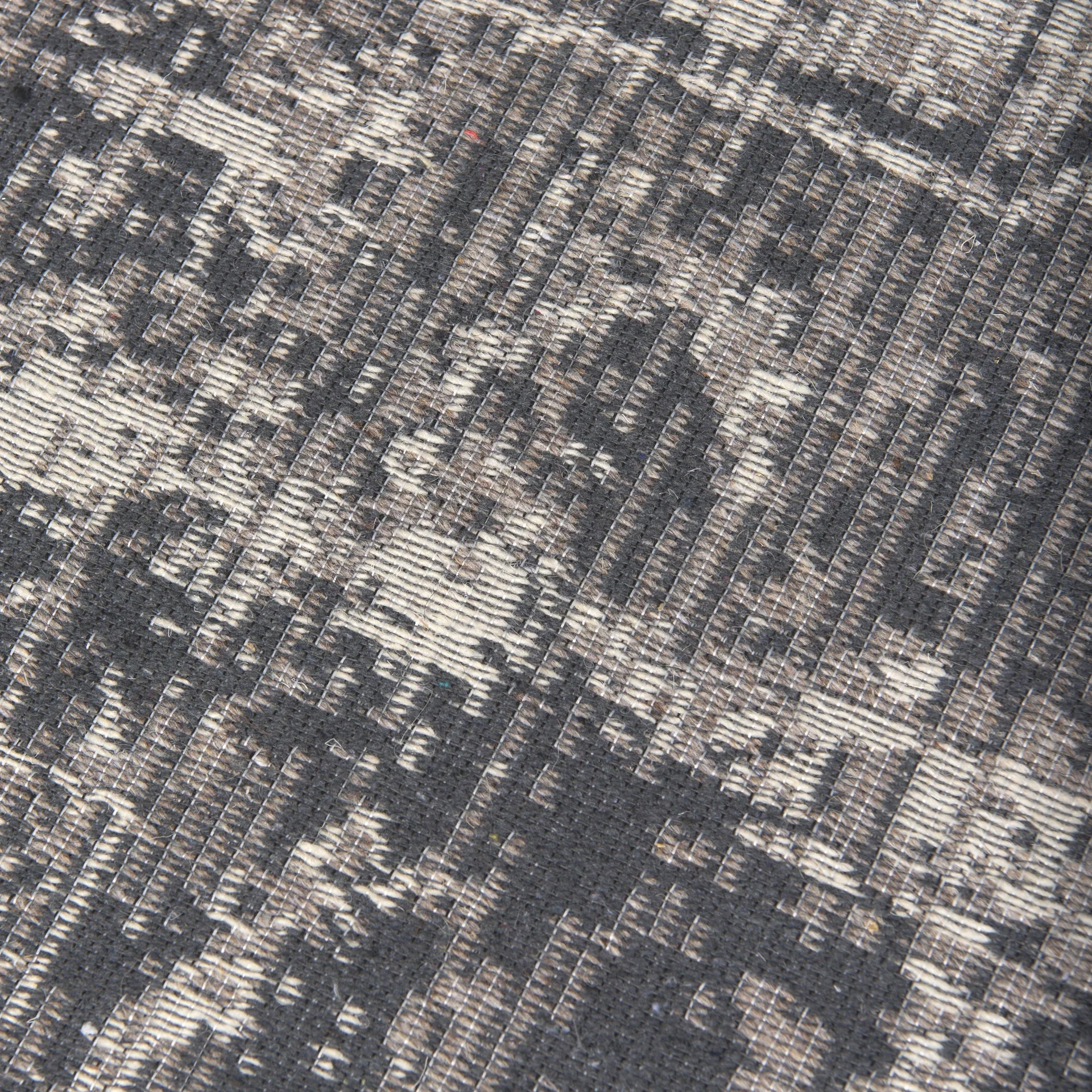 Greyson 96.0L x 60.0W x 0.4H Gray Area Rug - Image 8
