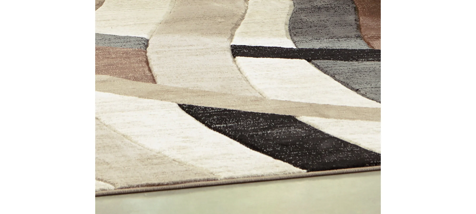 Jacinth Multi 6'6" x 9'6" Rug - Image 5