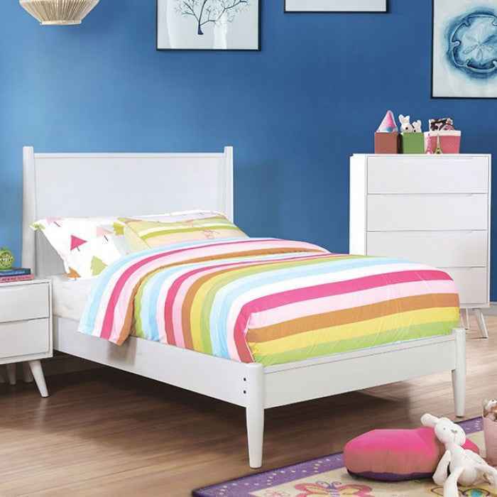 Lennart White 4-Piece Queen Bedroom Set - Image 4