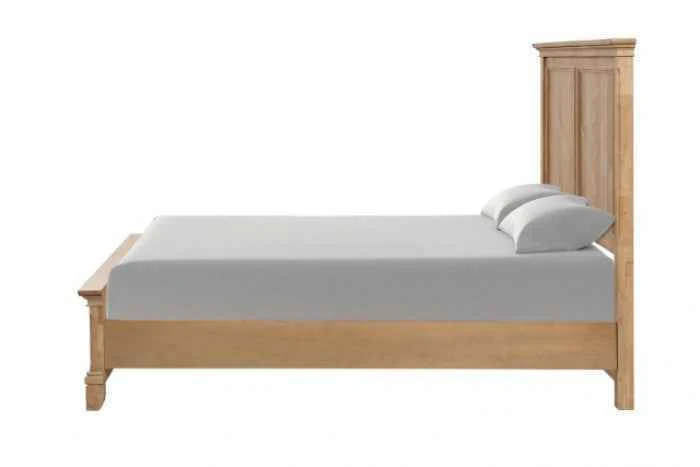 McHenry Natural Oak 4-Piece Queen Bedroom Set - Image 6