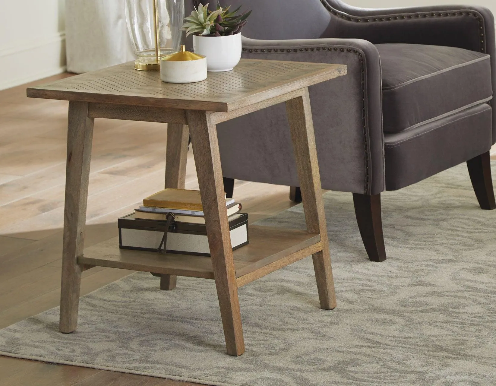 Milani End Table - Image 2