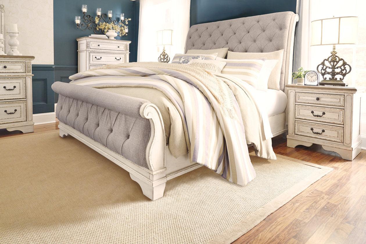 Realyn Chipped White King Sleigh Bed - Image 8