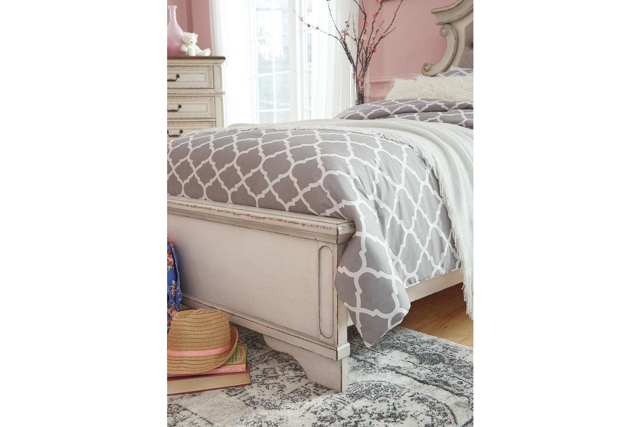 Realyn Chipped White Twin Panel Bed - Image 4