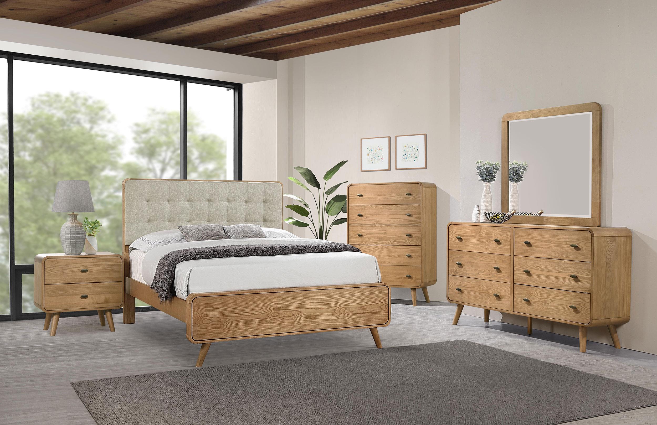 Robyn Light Ash 6-Drawer Dresser - Image 13