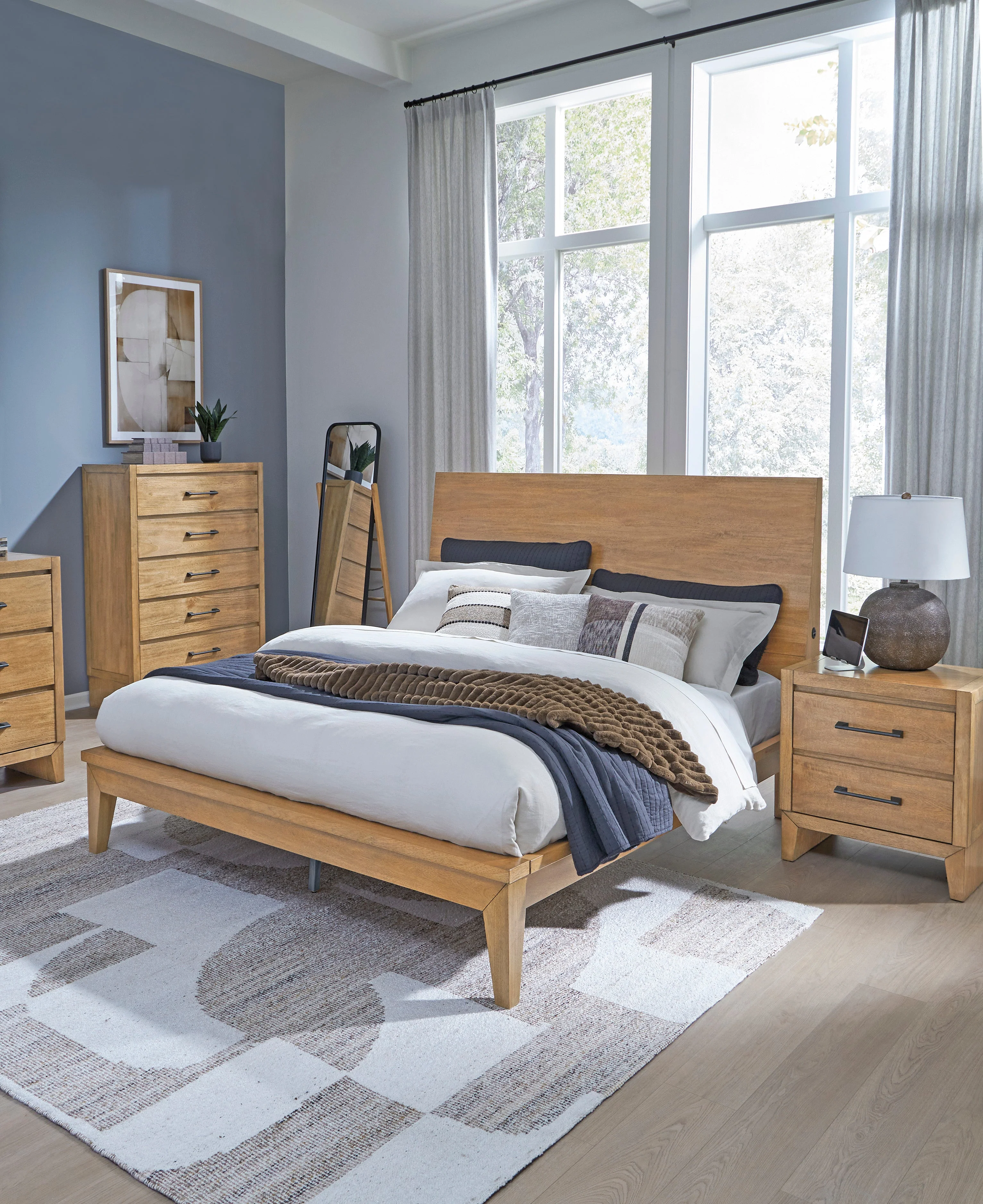 Sherbana Light Brown King Platform Bed - Image 13