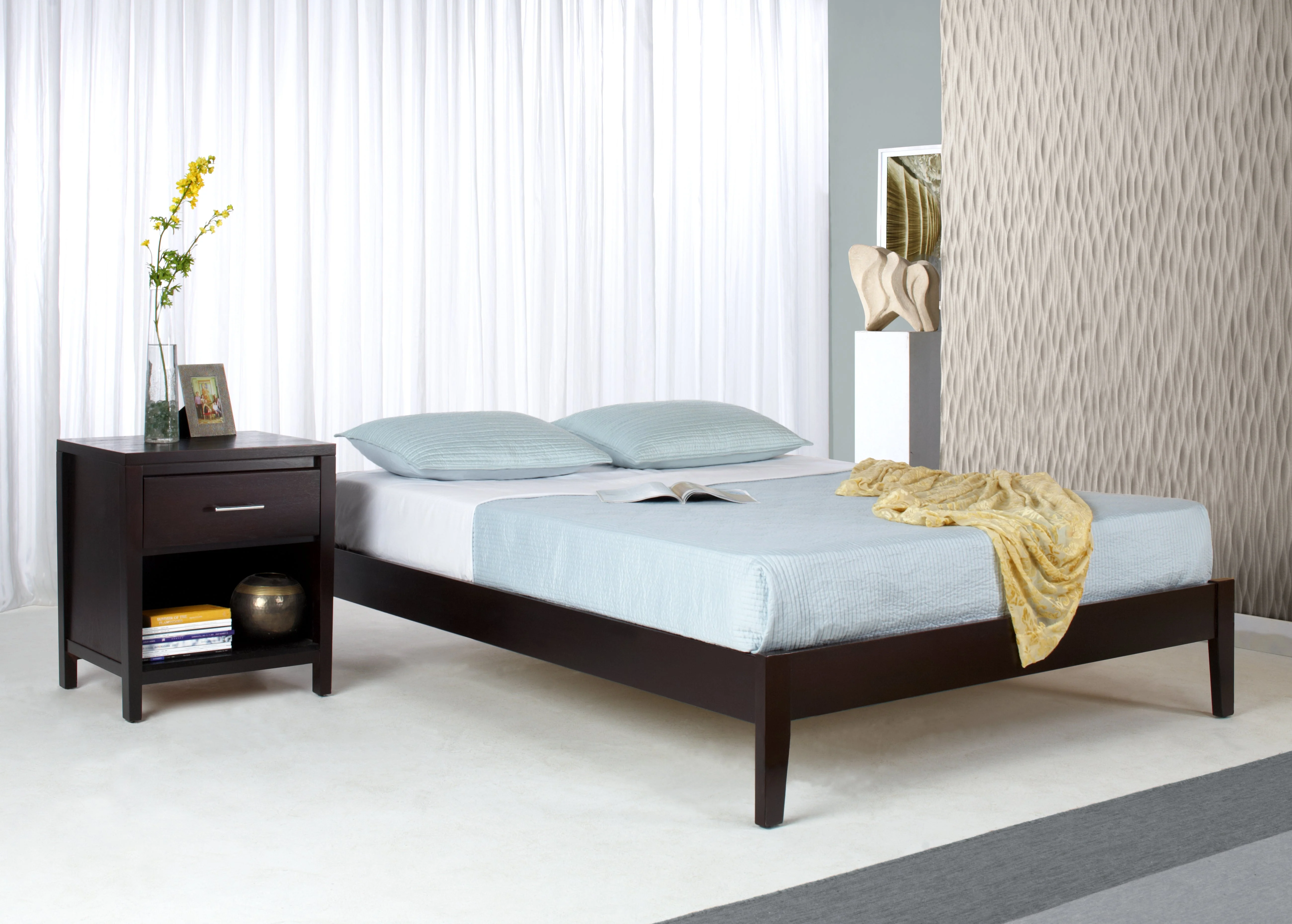 Simple Wood California King  Platform Bed in Espresso - Image 3