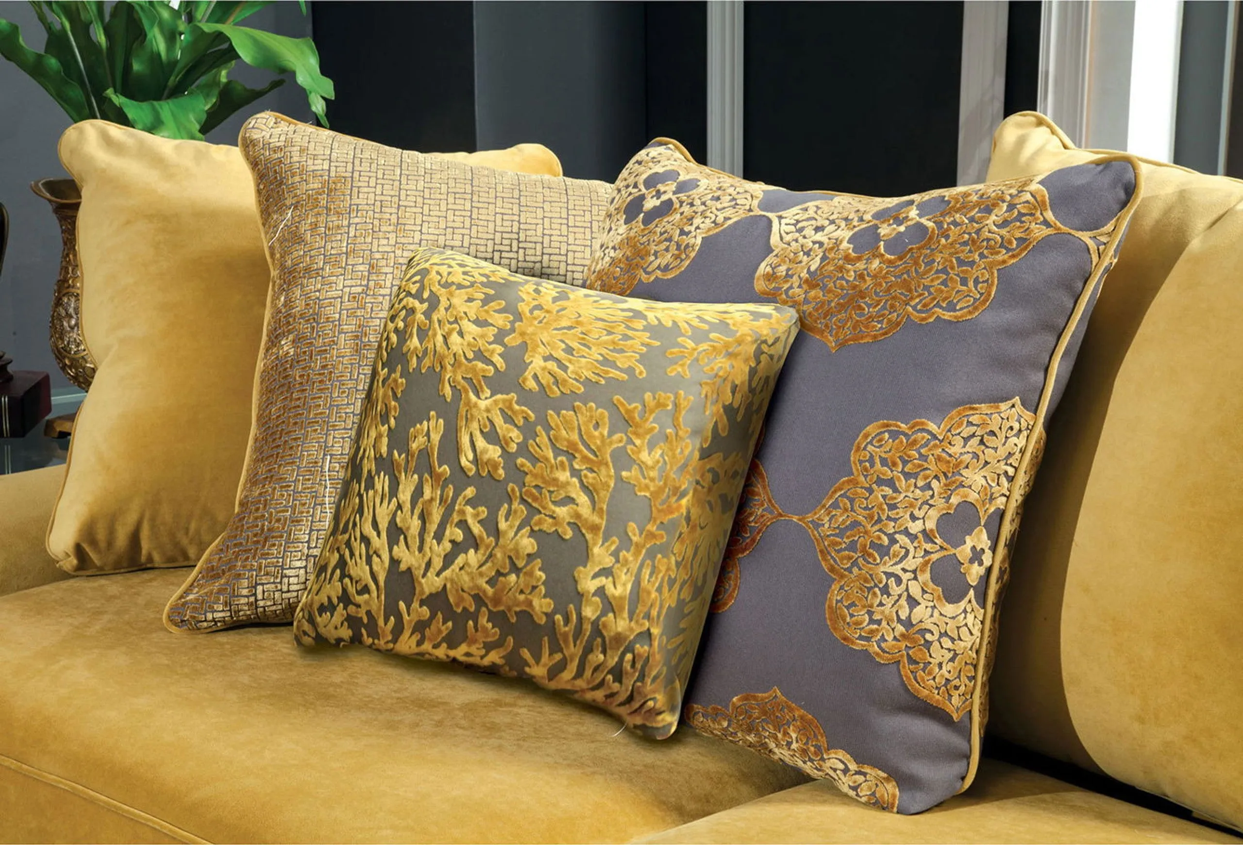 Viscontti Gold/Gray Chair - Image 2