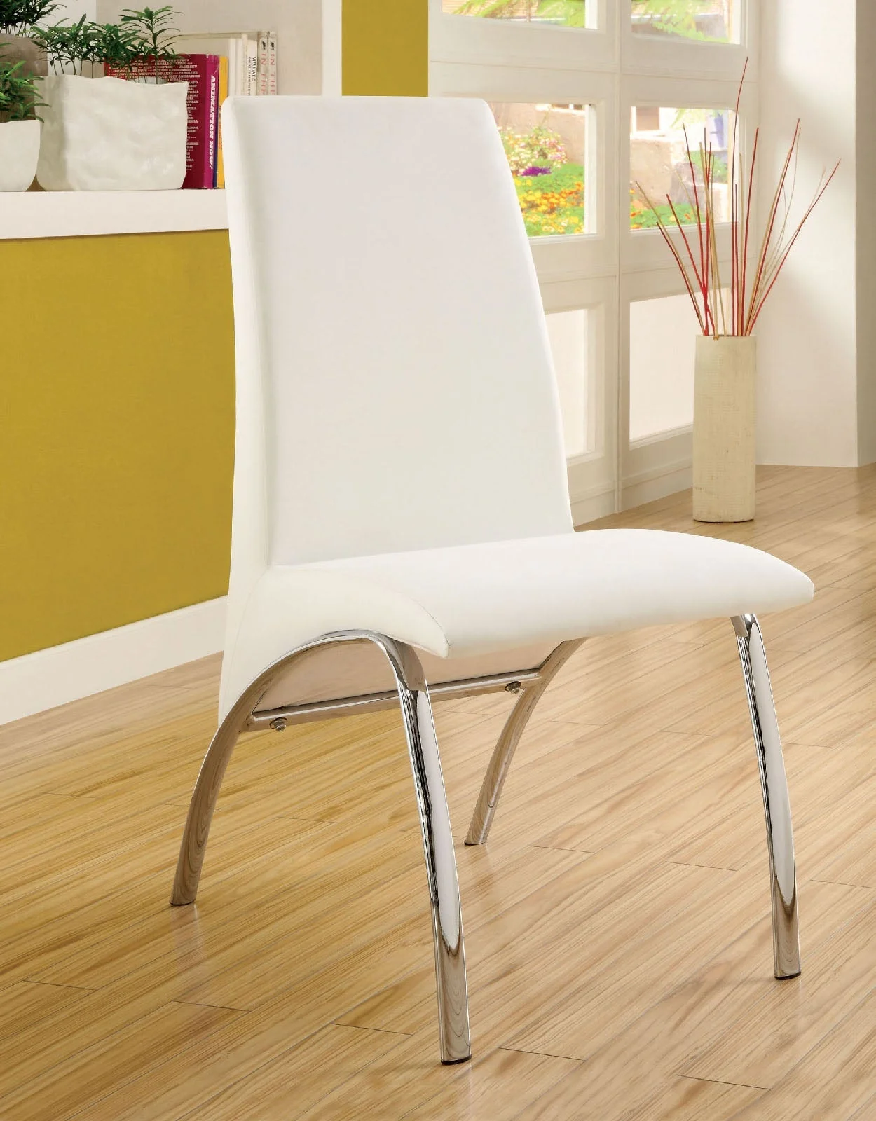 Wailoa White Side Chair